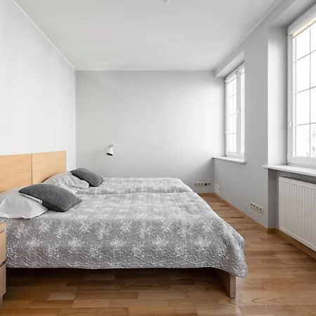 Apartamento Glow Aartaments - Swietego Ducha Economy Old Town Gdańsk